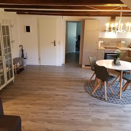 アパート Moderne Auf Dem Kastanienhof Oetzen