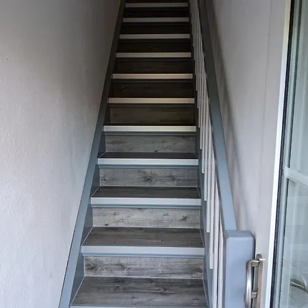 Moderne Auf Dem Kastanienhof Apartmán *